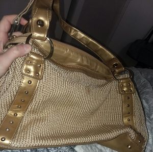 The SAK purse Need gone asap